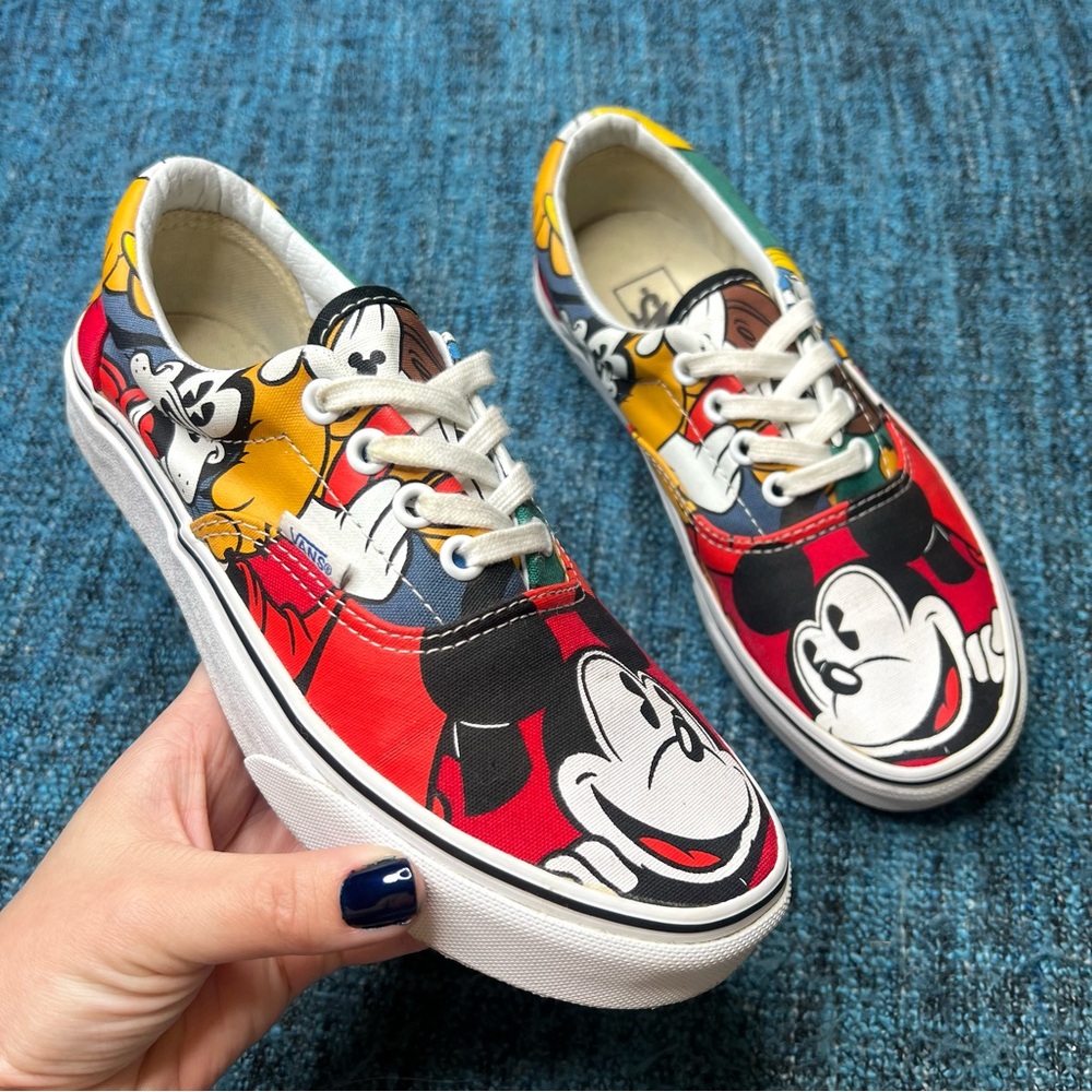 RARE Vans x Disney Mickey and Friends Era Sneakers Limited Edition